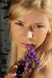 Alla in Mpl Studios set Violet Hill